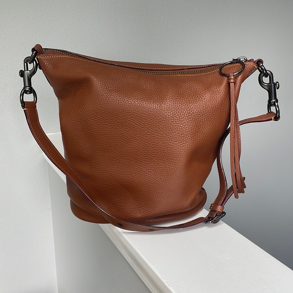COACH Hobo Bucket Bag soft leather gunmetal hardware